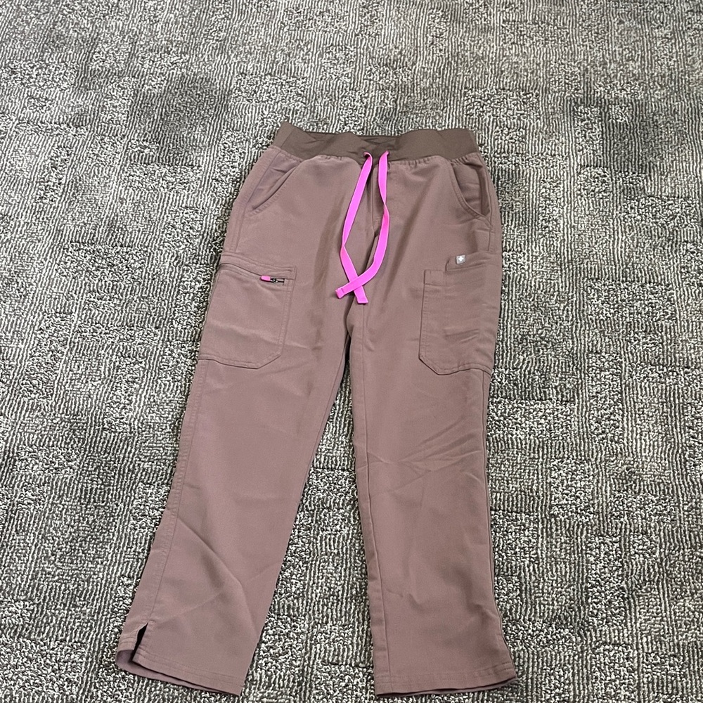 Figs Brown Joggers with Pink Drawstring